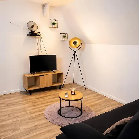 Appartement 5, 1 Chambre, Parking Privé *